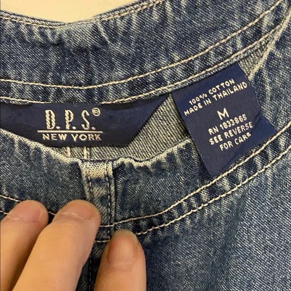 Denim Sleeveless Dress with Pockets, splits on both sides, nice shape - Picture 3 of 7